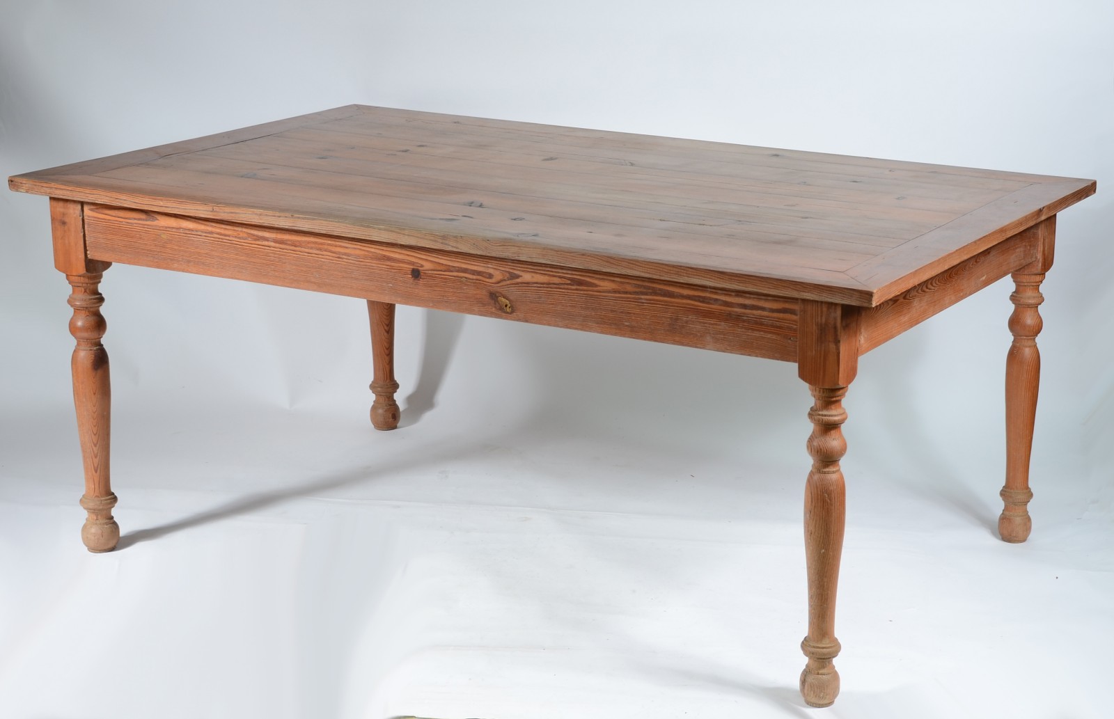 Mesa de jantar de madeira nobre (pinho de riga), tampo retangular com... - foto 1 de 5