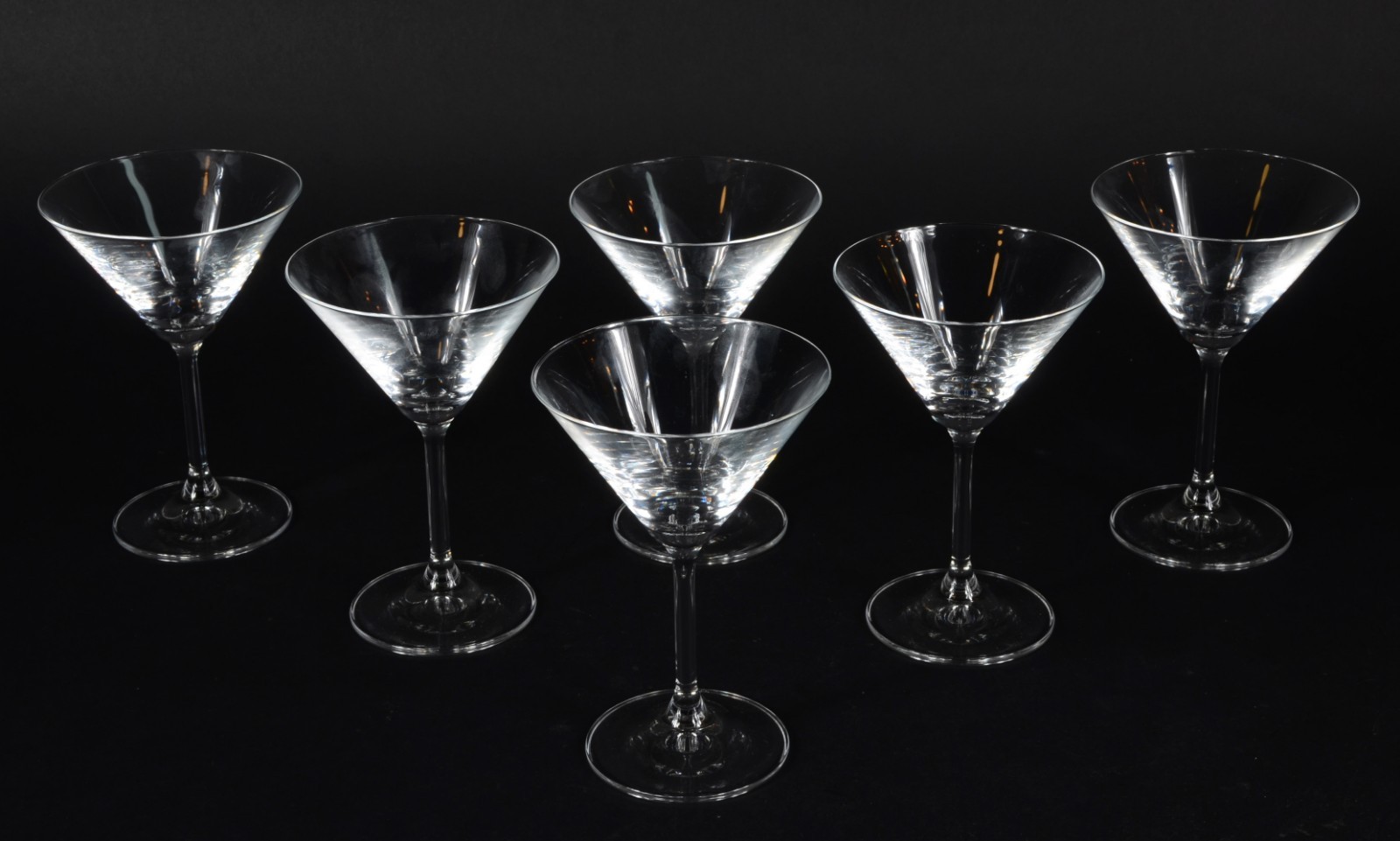 Seis taças de cristal para dry martíni, 210 ml. - foto 1 de 4