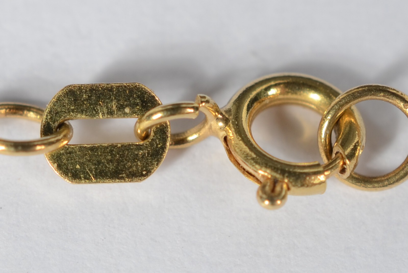 Cordão de ouro amarelo 750 com figa. (Por motivos de segurança a peça... - foto 6 de 6
