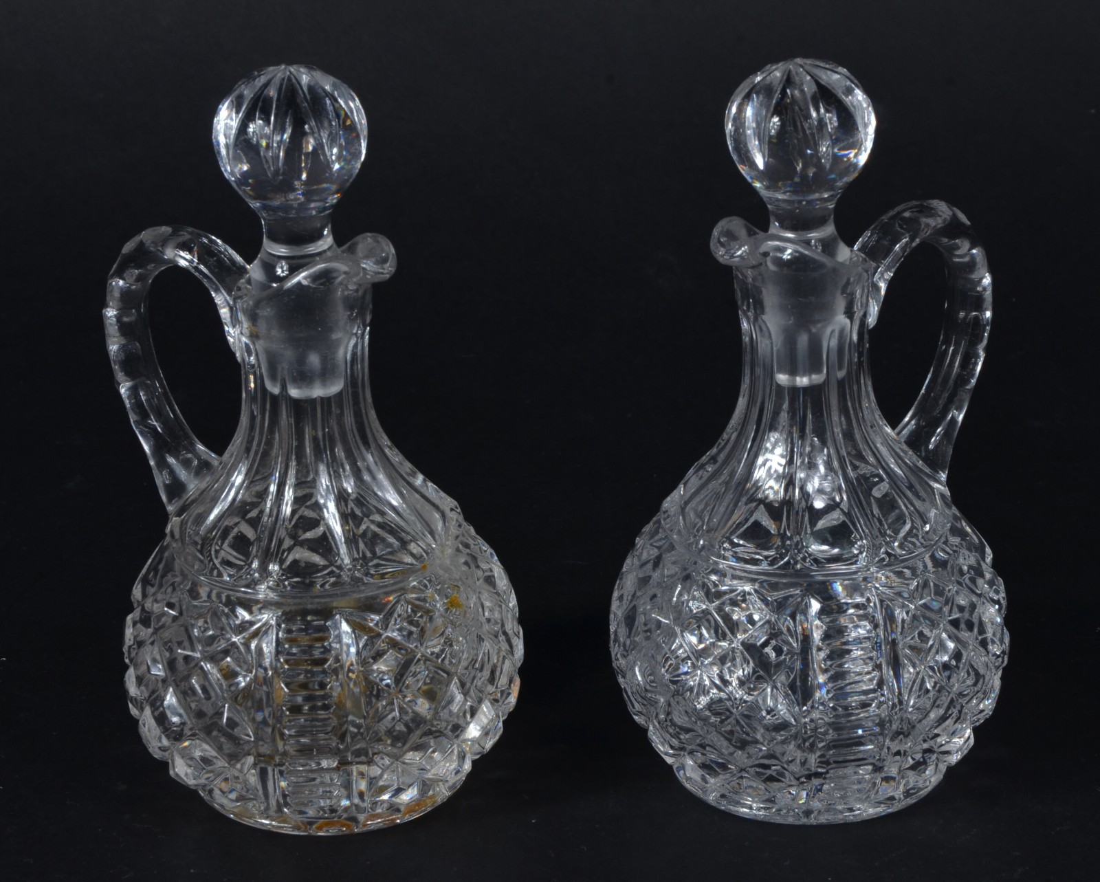 Diversas peças de cristal, sendo: compoteira e prato para bolo com... - foto 5 de 9