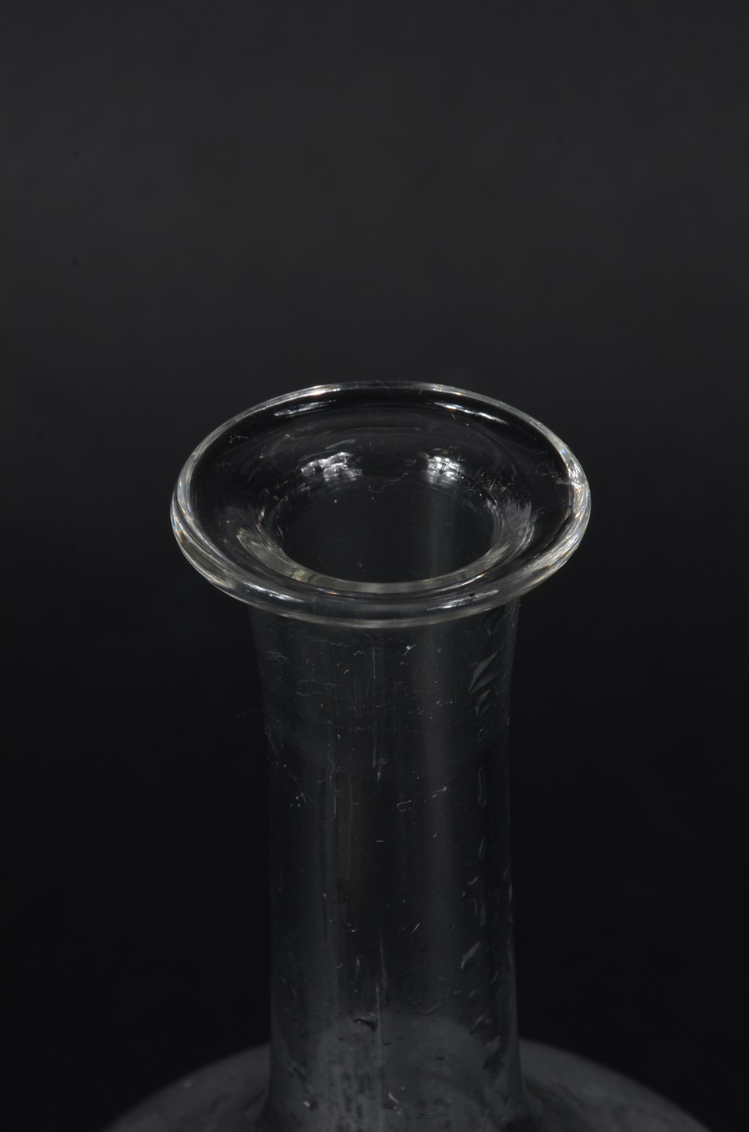 Licoreira com presentoir de cristal lavrado (com mofo) - foto 6 de 6