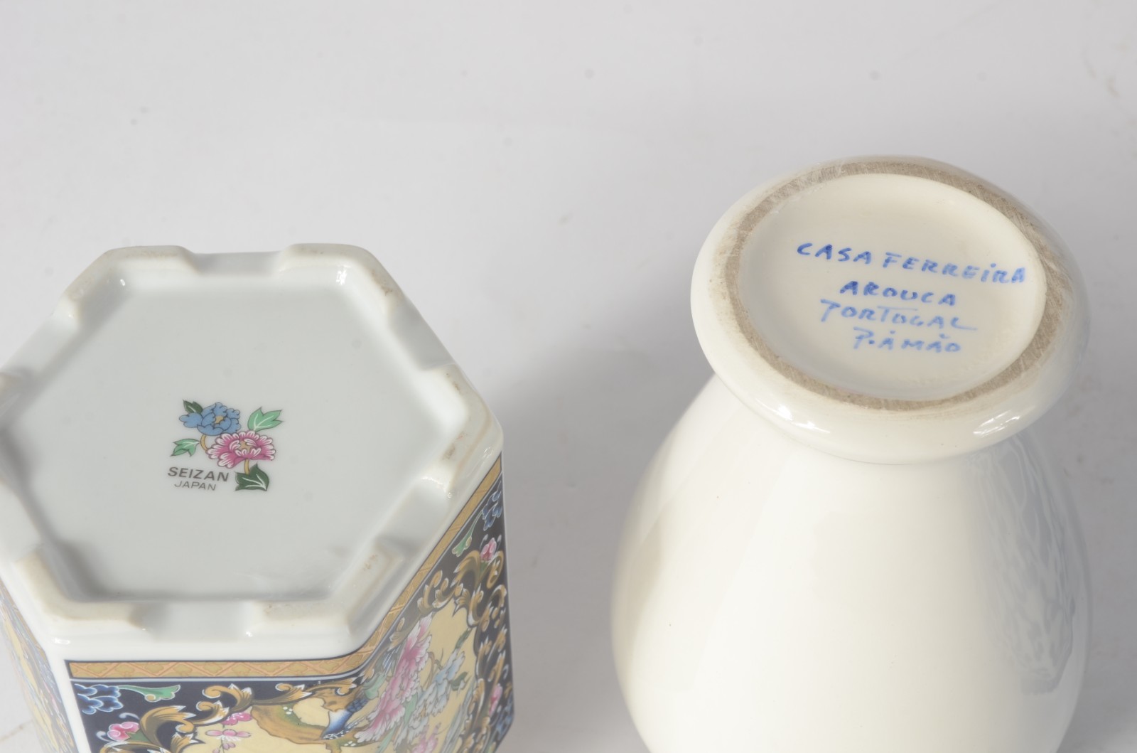 Quatro potiches diversos de porcelana, sendo dois orientais facetados... - foto 5 de 8