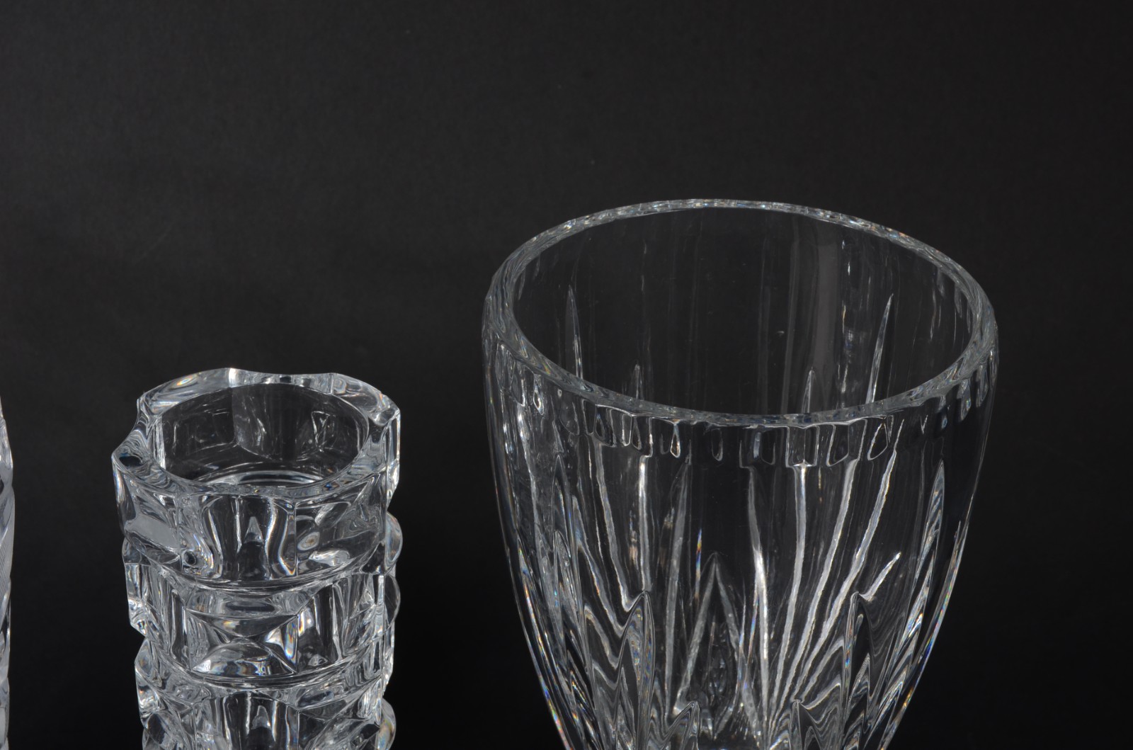 Quatro vasos de cristal de diversos modelos - foto 3 de 4