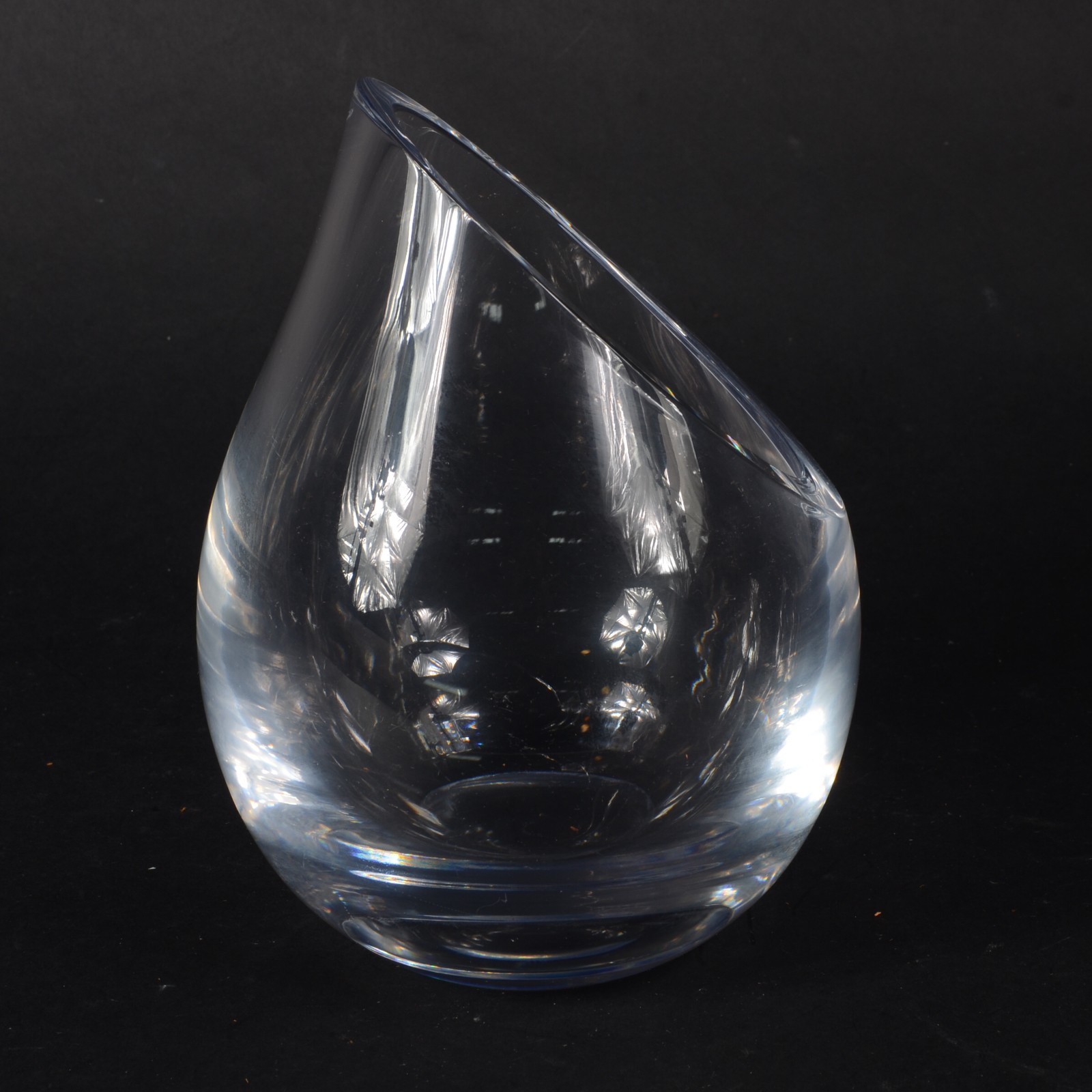 Vaso de cristal português Atlantis, design moderno - foto 2 de 5