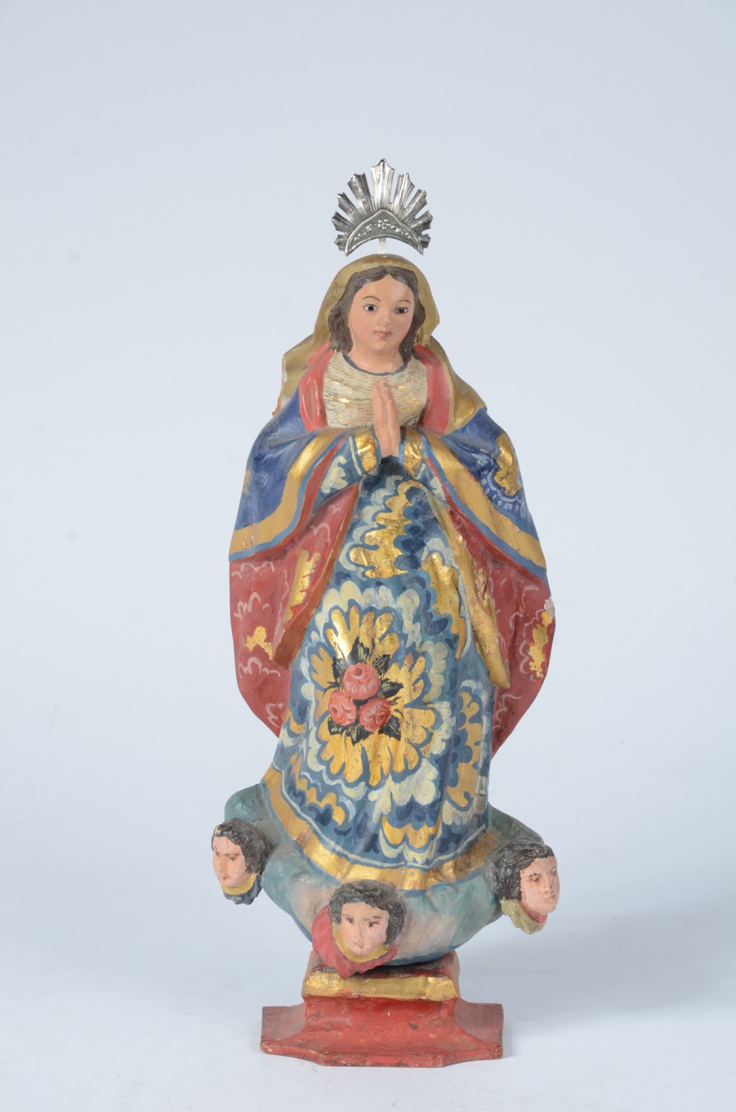Antiga imagem de madeira policromada, com resplendor de prata... - foto 1 de 8