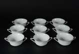 Conjunto com 9 taças para consomé (sem pires) d... - Conjunto com 9 taças para consomé (sem pires) de porcelana na cor branca