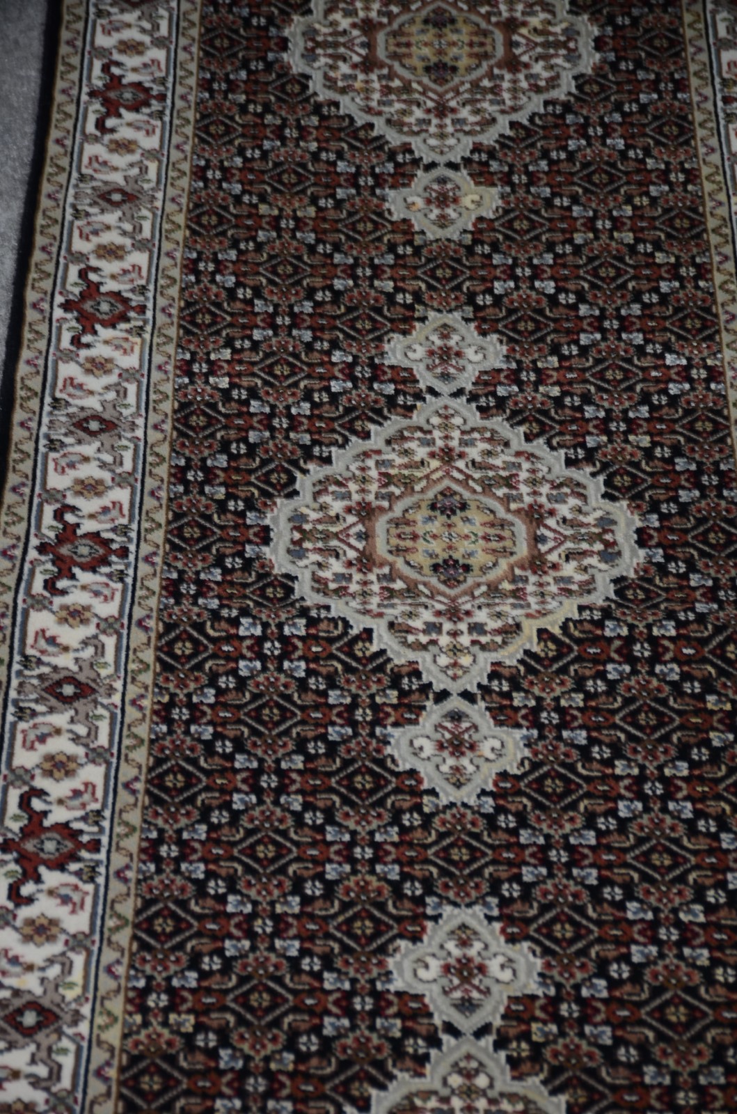 Passadeira tabriz romeno - foto 2 de 4