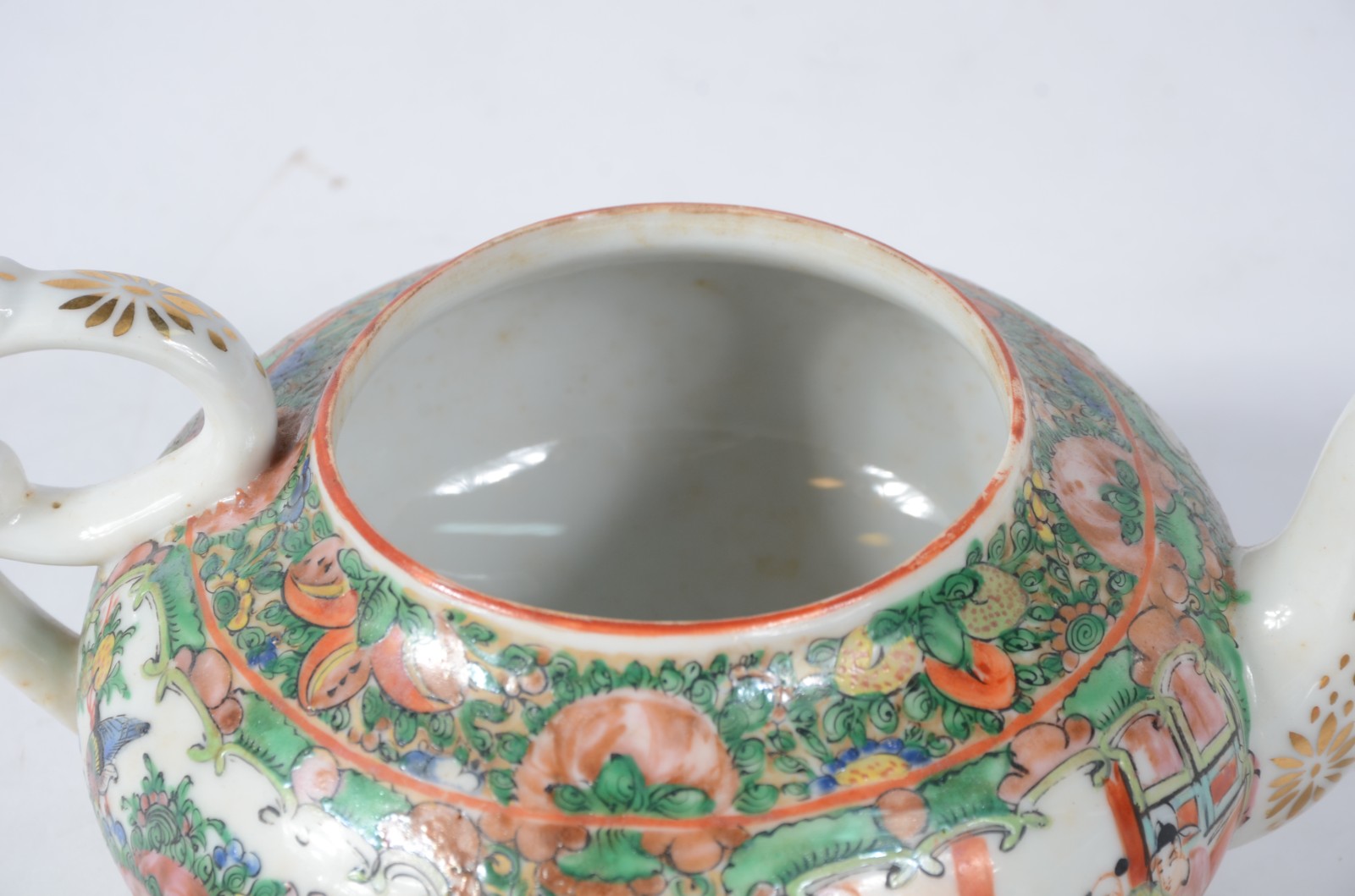Serviço de porcelana oriental verde e rosa, composto de 5 xícaras... - foto 7 de 10