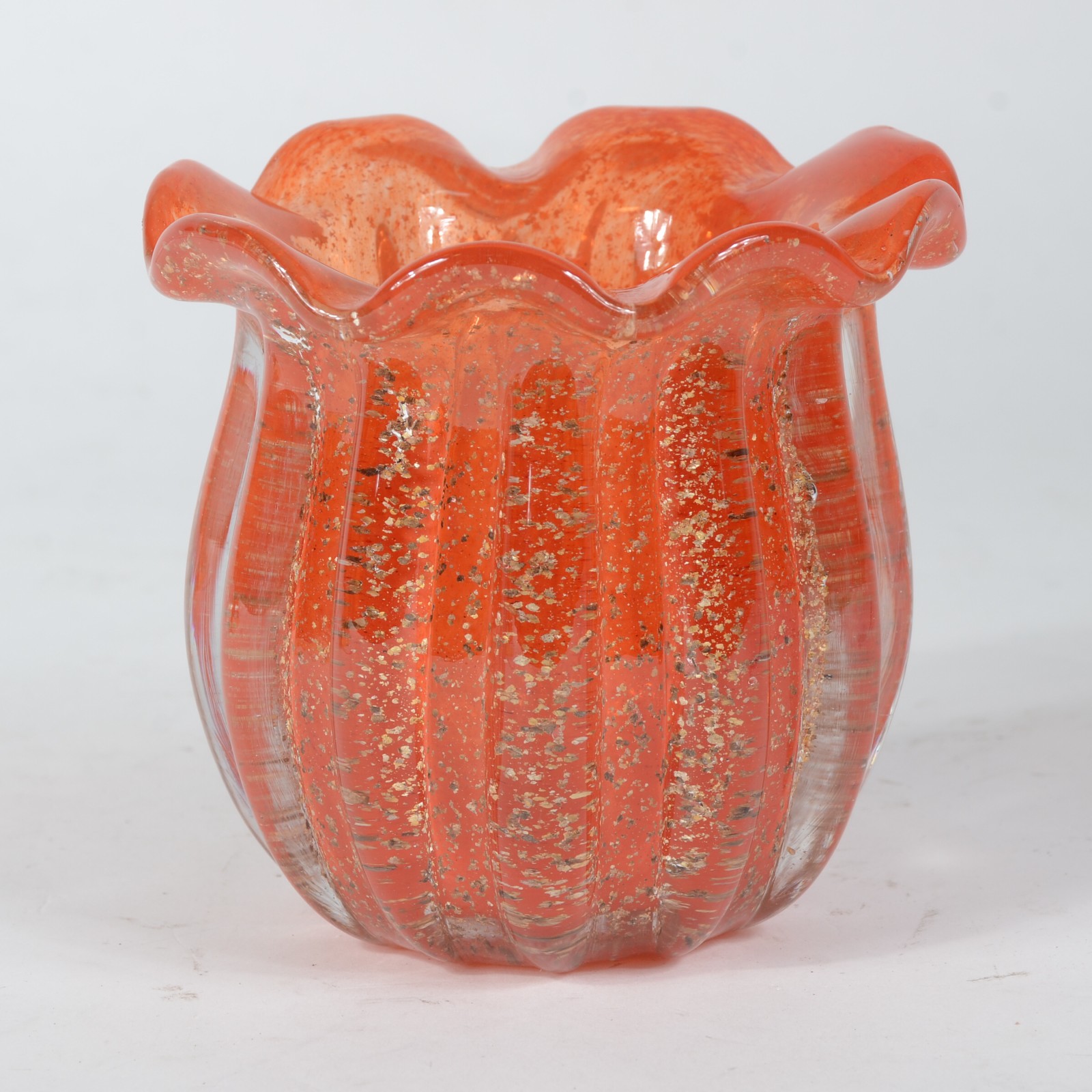 Jarro de vidro decorativo ao gosto Murano na cor laranja com pó de... - foto 1 de 3