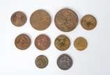 Lote com 10 medalhas diversas de bronze e metal - Lote com 10 medalhas diversas de bronze e metal