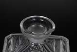 Serviço de cristal tcheco lapidado, composto de... - Serviço de cristal tcheco lapidado, composto de: 6 copos para long drink, 12 copos longos para água, 12 taças para champagne, 8 para vinho, 17 c...