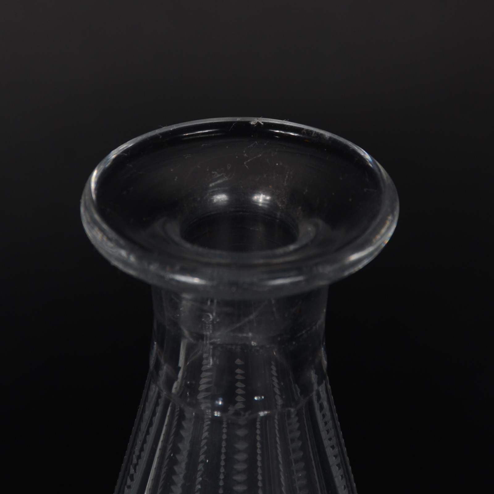 Serviço de cristal tcheco lapidado, composto de: 6 copos para long... - foto 9 de 9