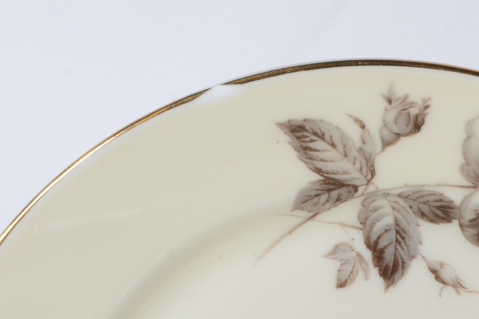 Serviço de chá e café de porcelana tcheca, decorado com flores em... - foto 5 de 8