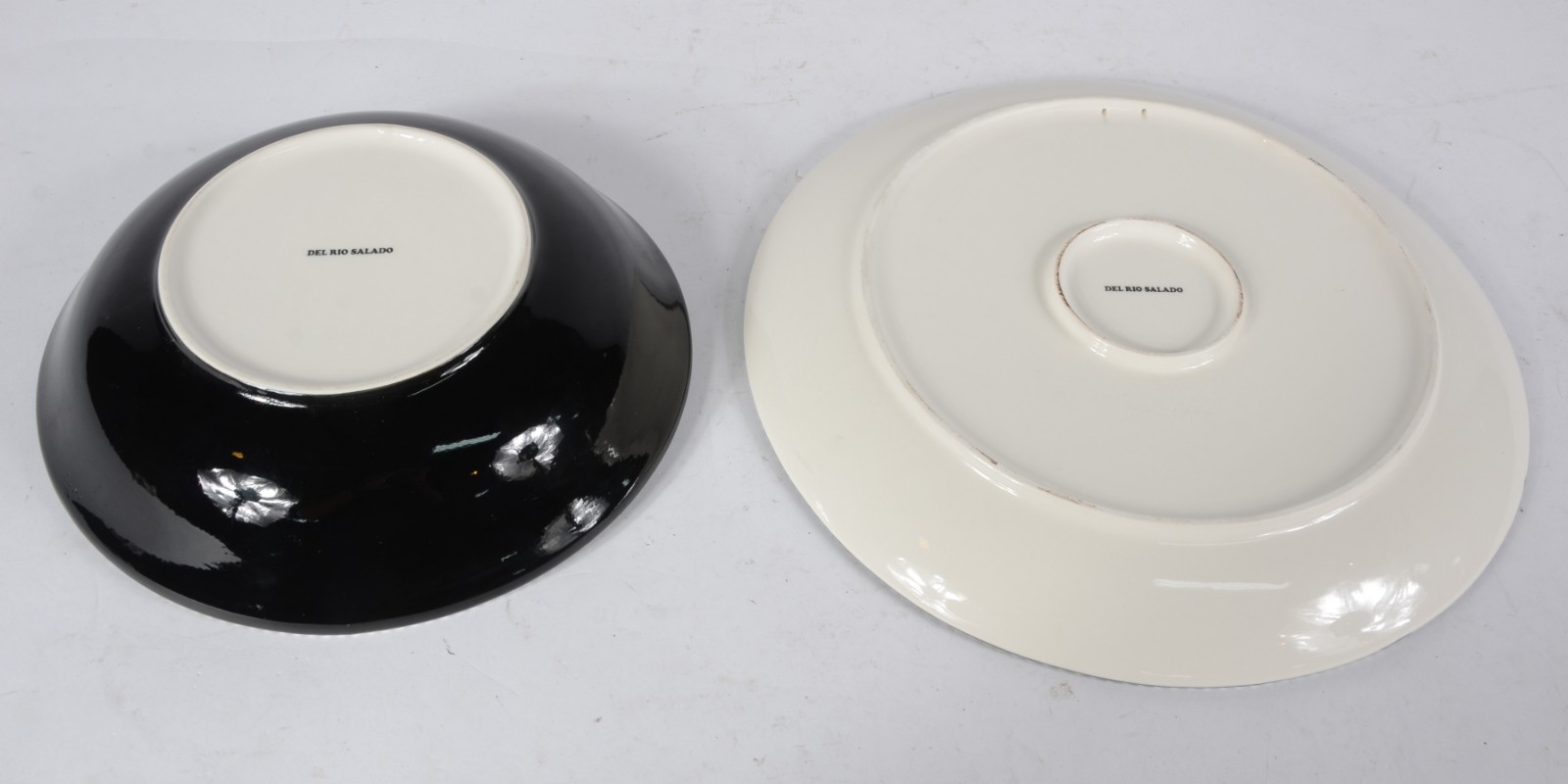 Duas peças de cerâmica espanhola, sendo: bowl e prato. - foto 6 de 7