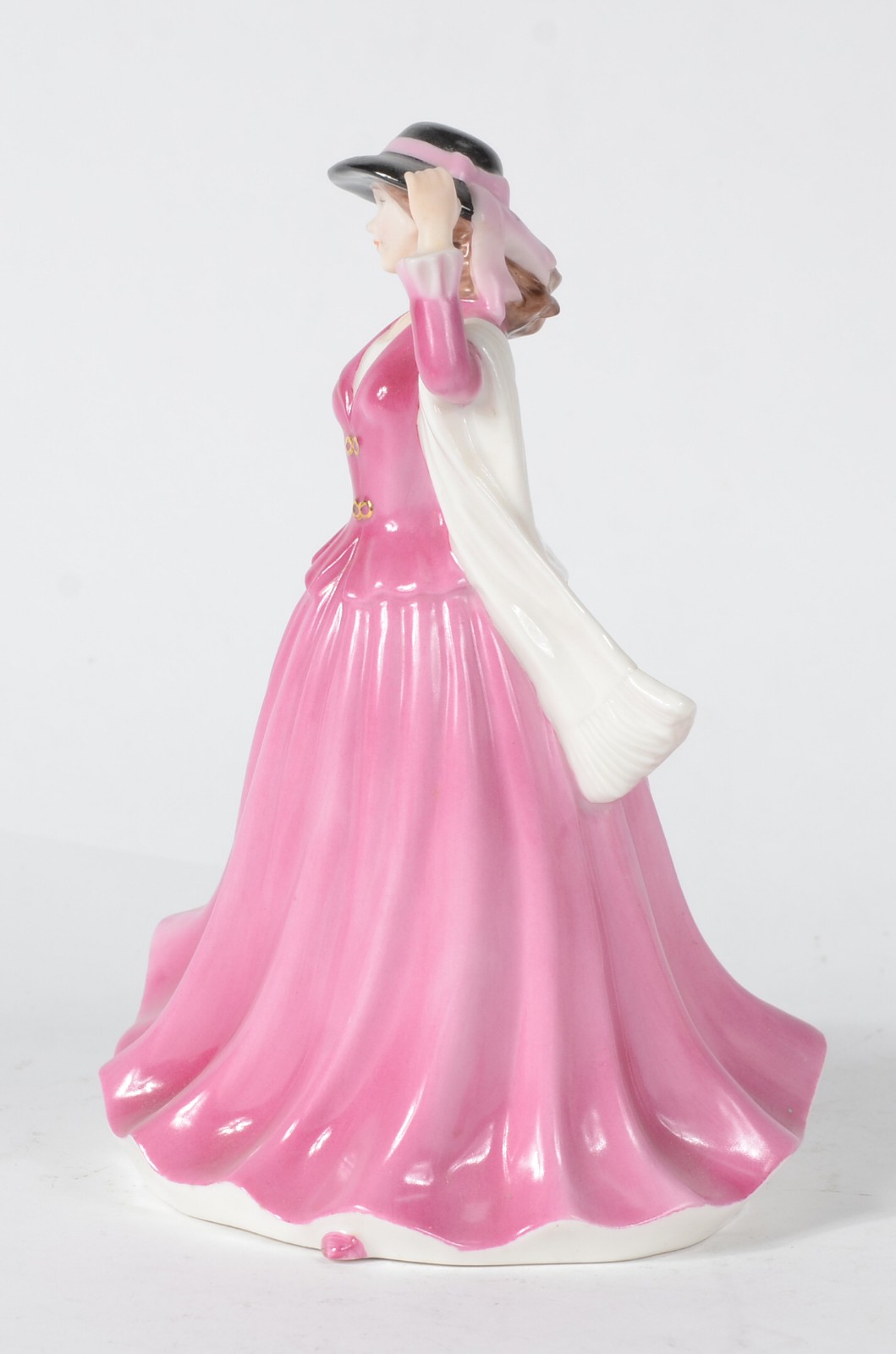 Escultura de porcelana policromada representando moça com vestido... - foto 3 de 7