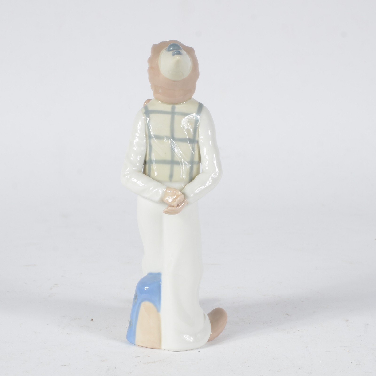 Estatueta de porcelana espanhola policromada representando palhaço - foto 4 de 6