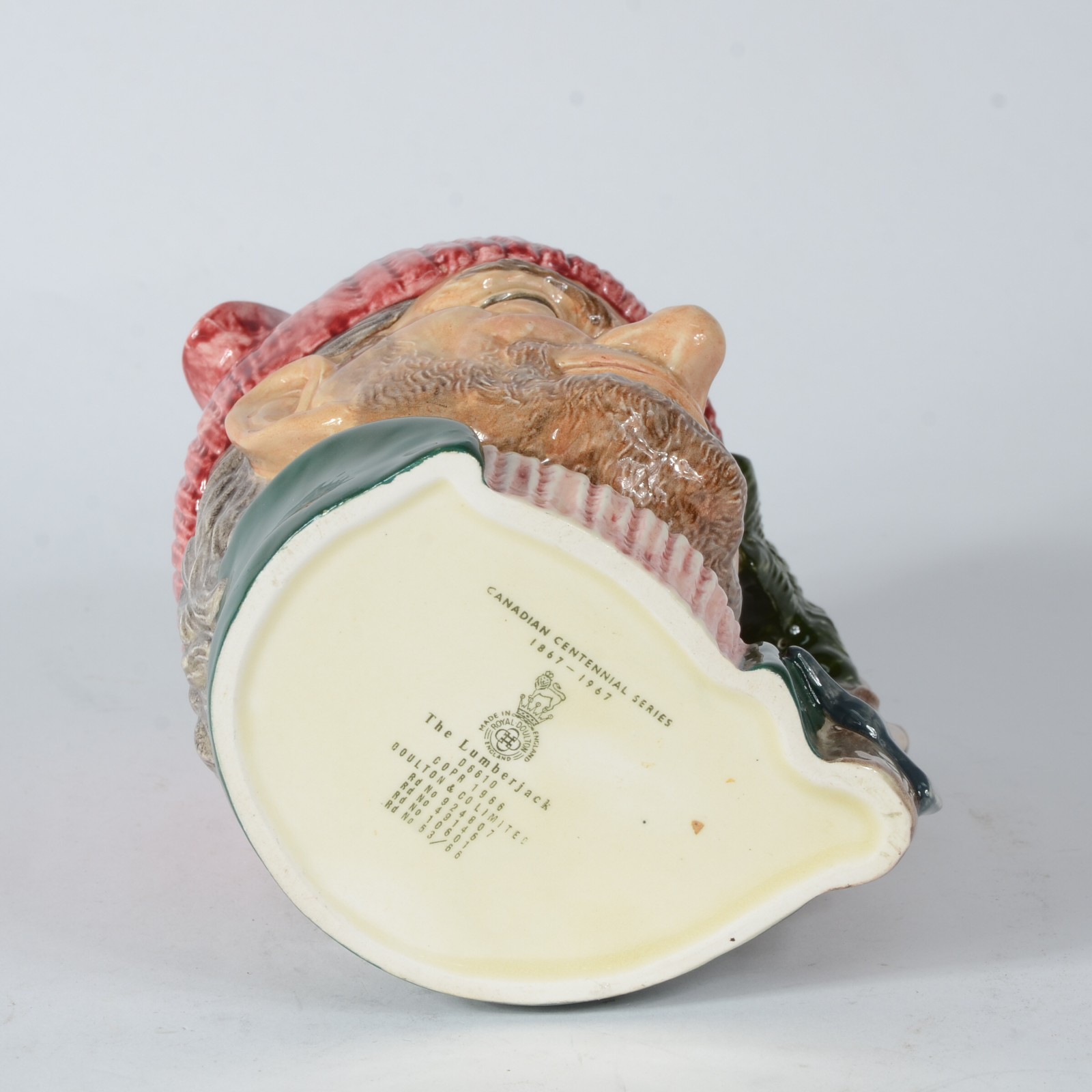 Royal Doulton (1815), The lumberjack - foto 6 de 7