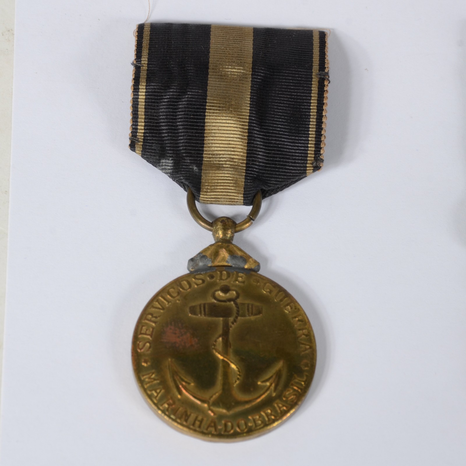 Quatro estojos com medalhas, e mais duas separadas. - foto 3 de 6