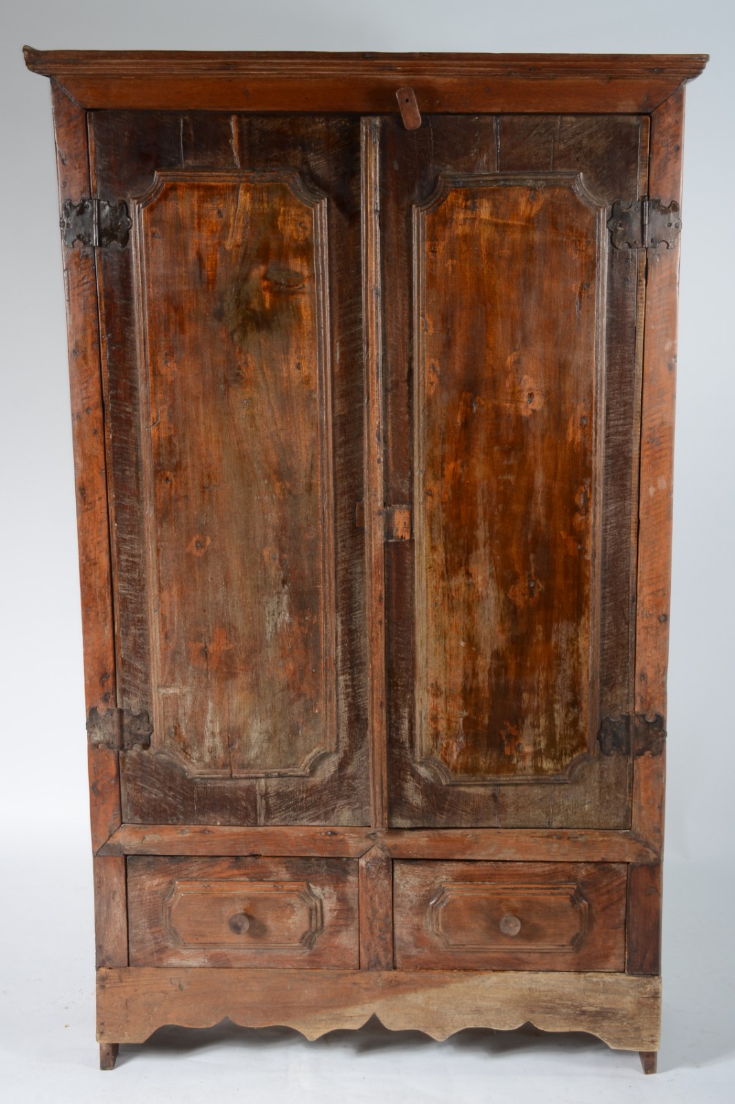 Armário de madeira nobre estilo colonial brasileiro, duas portas... - foto 3 de 9