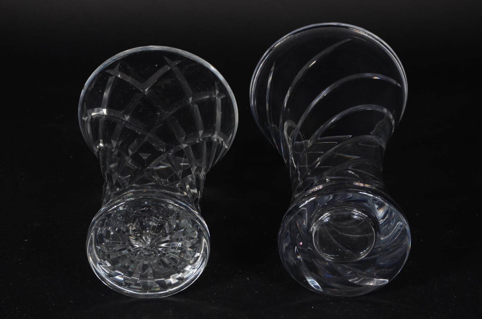 Dois vasos de cristal tcheco lapidado - foto 4 de 11