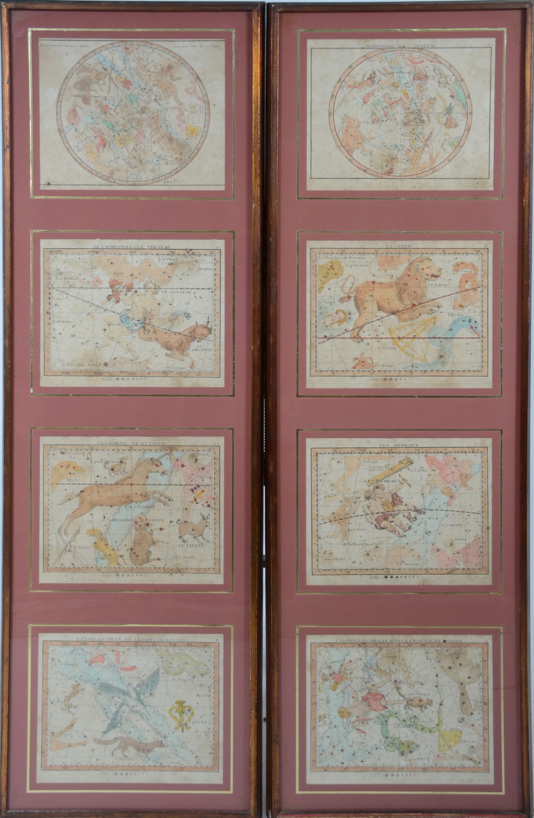 Par de mapas com constelações, trópicos e hemisfério astral em... - foto 1 de 10
