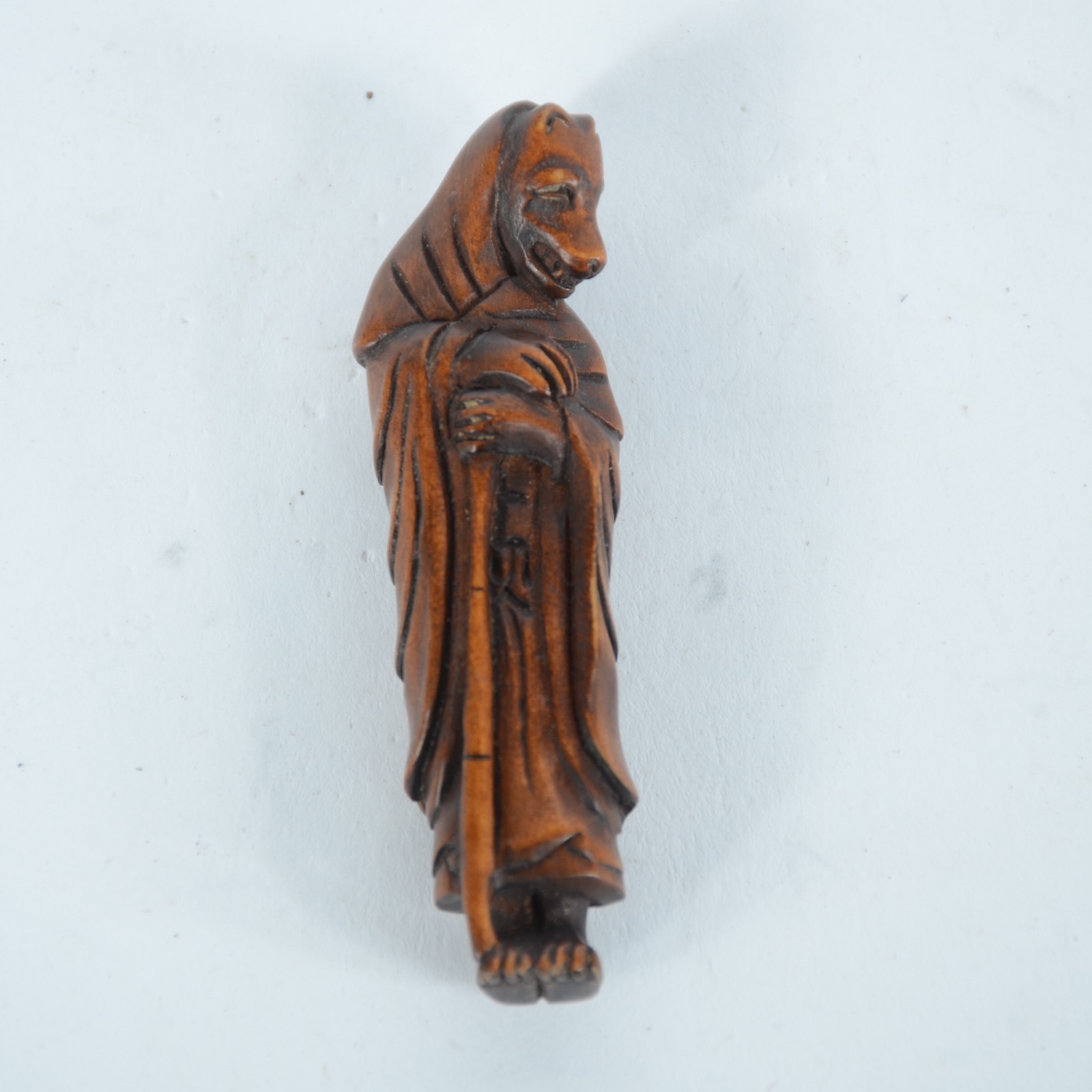 Raro netsuke para criança, esculpido em madeira, representando raposa... - foto 1 de 2