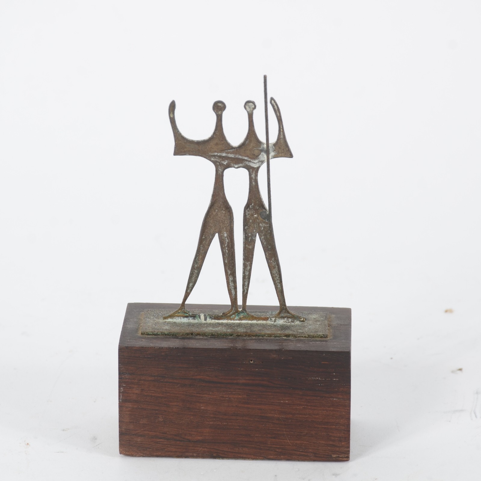 Souvenir de Brasilia com escultura de metal representando Candangos... - foto 4 de 8