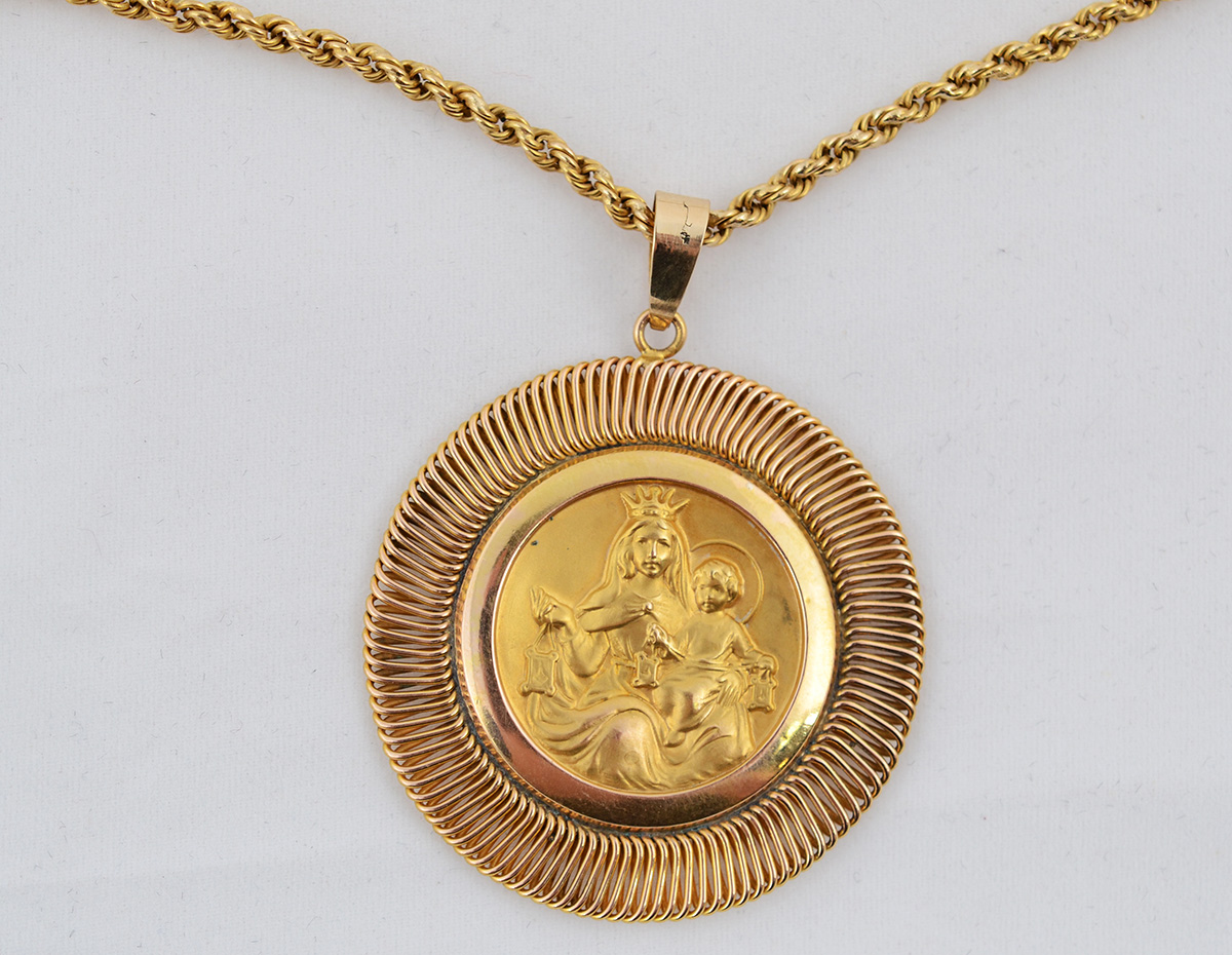 Colar torsade de ouro 720 (comprimento 60 com) com pingente de duas... - foto 1 de 3