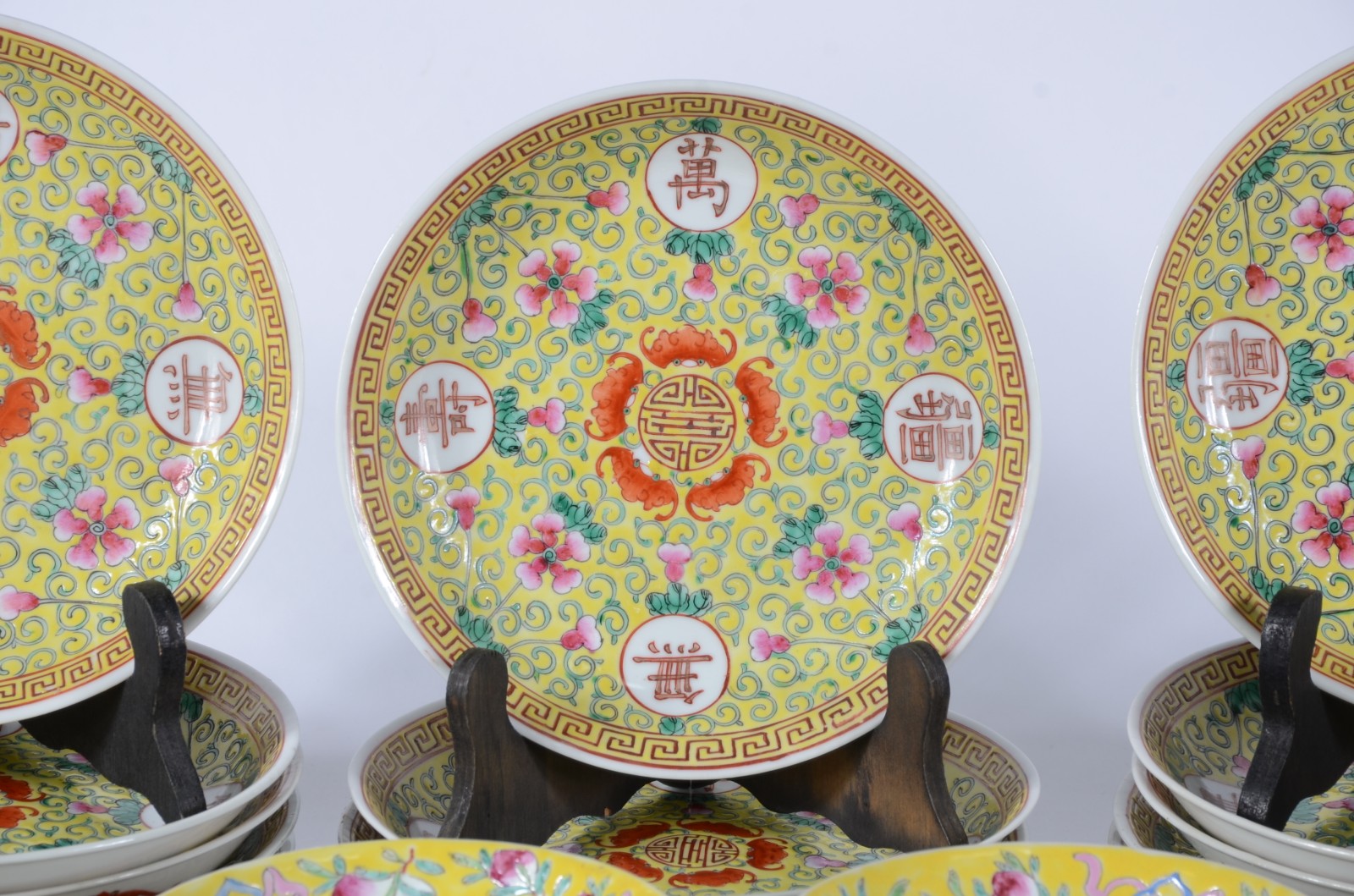 Serviço de antiga porcelana chinesa de exportação, período Guangxu... - foto 4 de 9