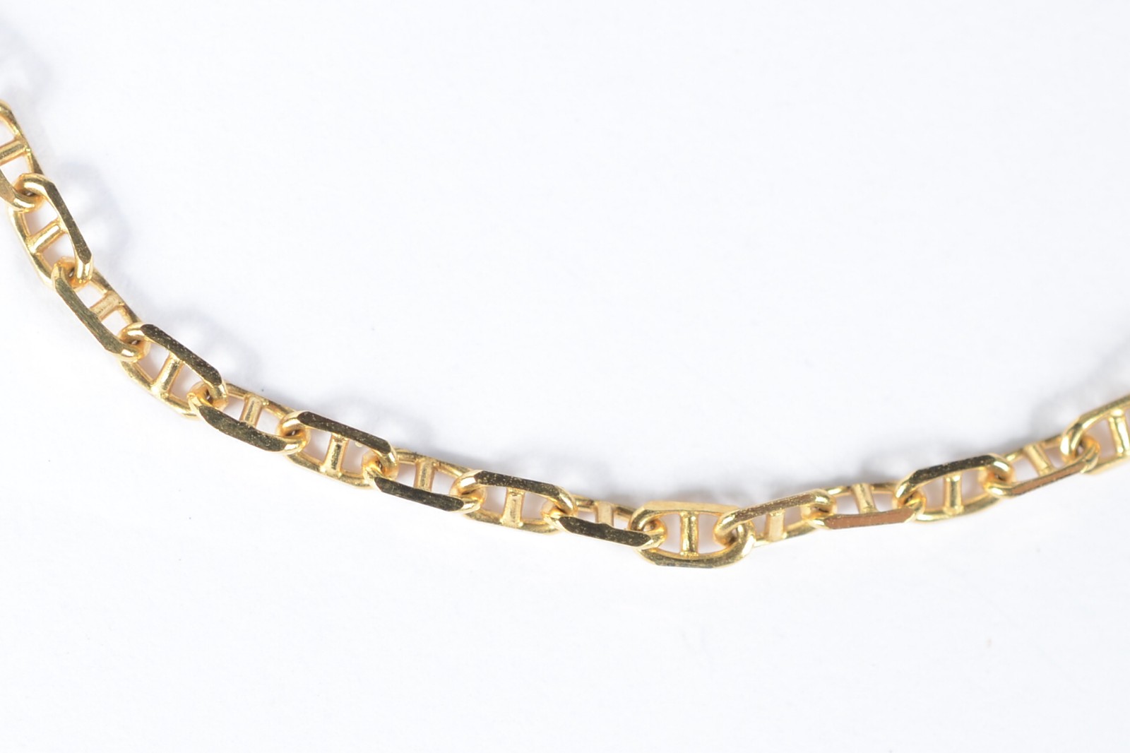 Pulseira modelo italiano de ouro 750. Peso1,5g. (Por motivos de... - foto 2 de 4