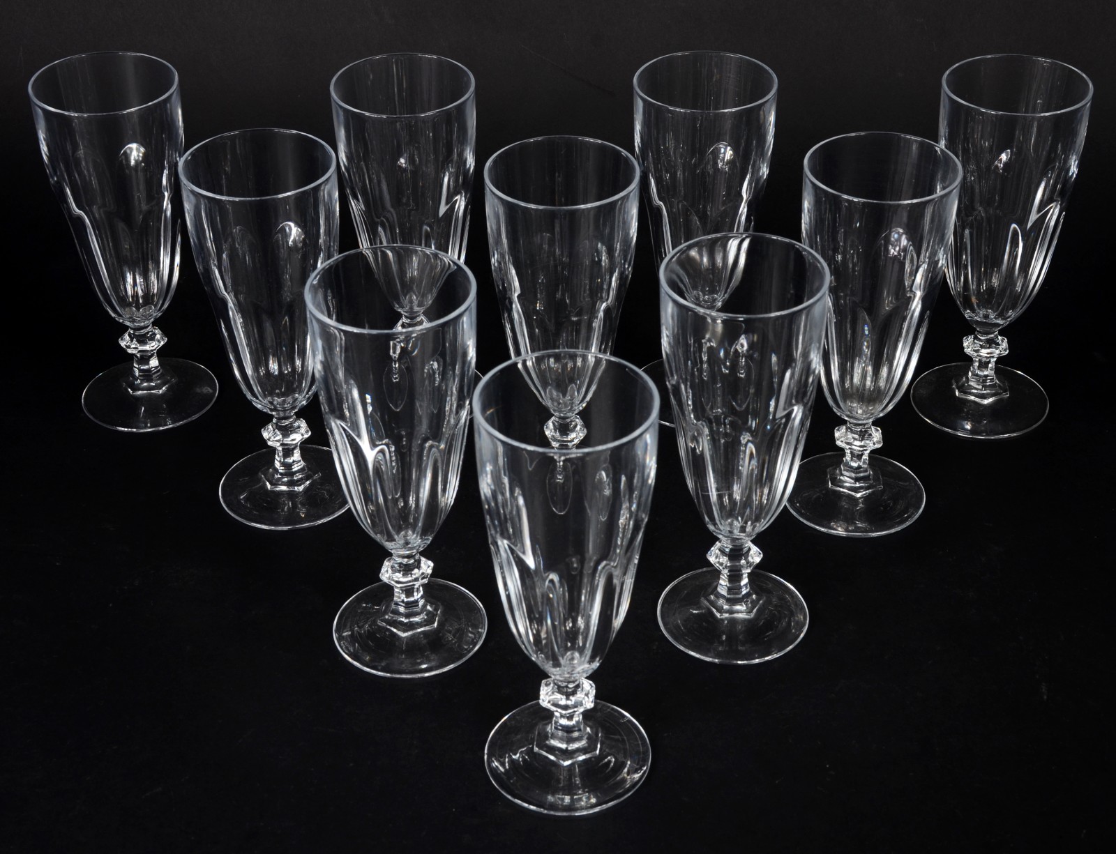 Conjunto com 10 flutes em demi cristal para champagne - foto 2 de 3