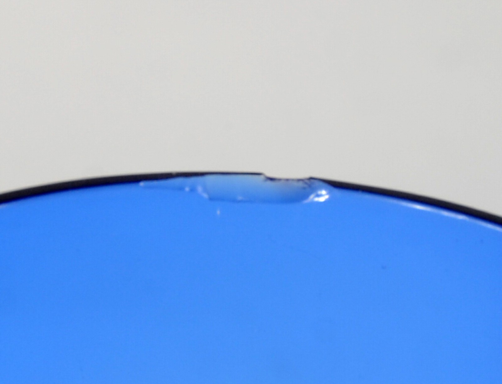 Serviço com 45 copos de vidro na cor azul, em diferentes tamanhos. - foto 5 de 5