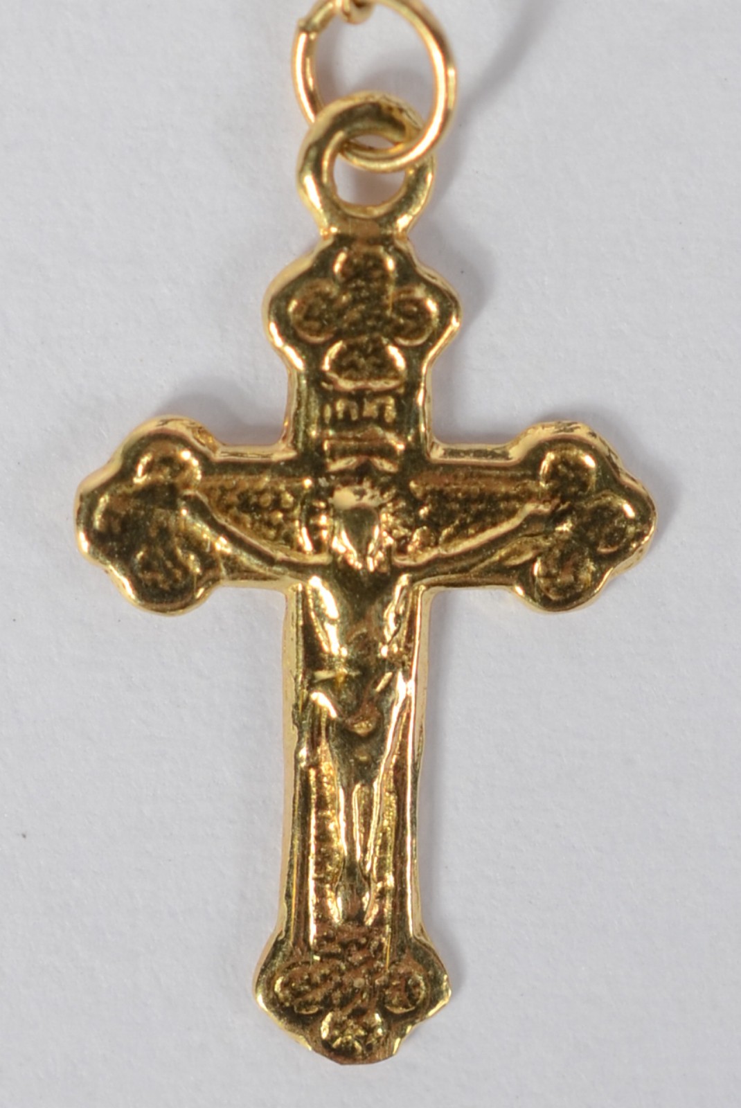 Colar de ouro 750, modelo terço. (Por motivos de segurança a peça não... - foto 3 de 8
