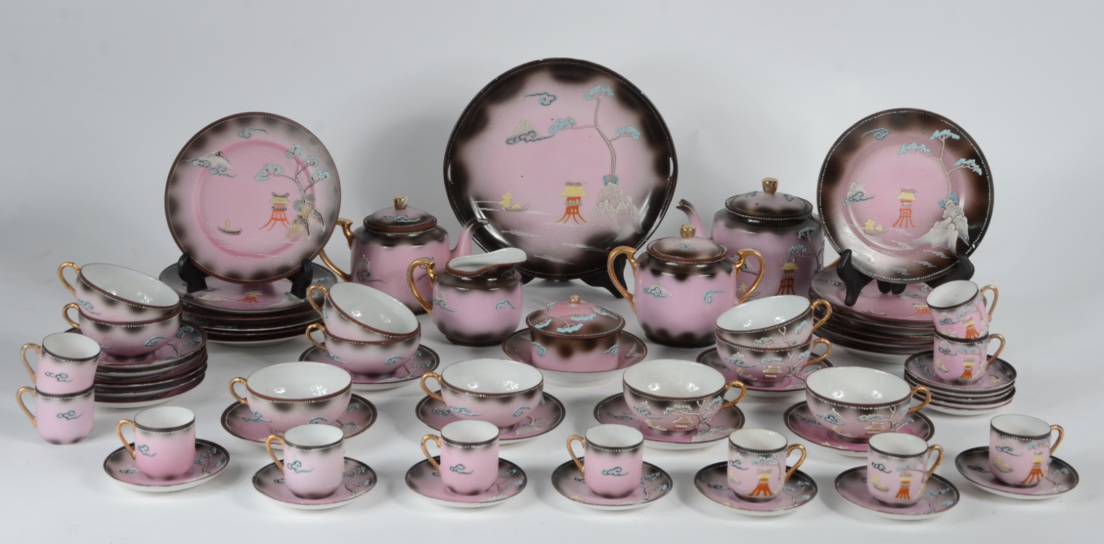 Serviço para chá e café de porcelana "casca de ovo" japonesa... - foto 1 de 11