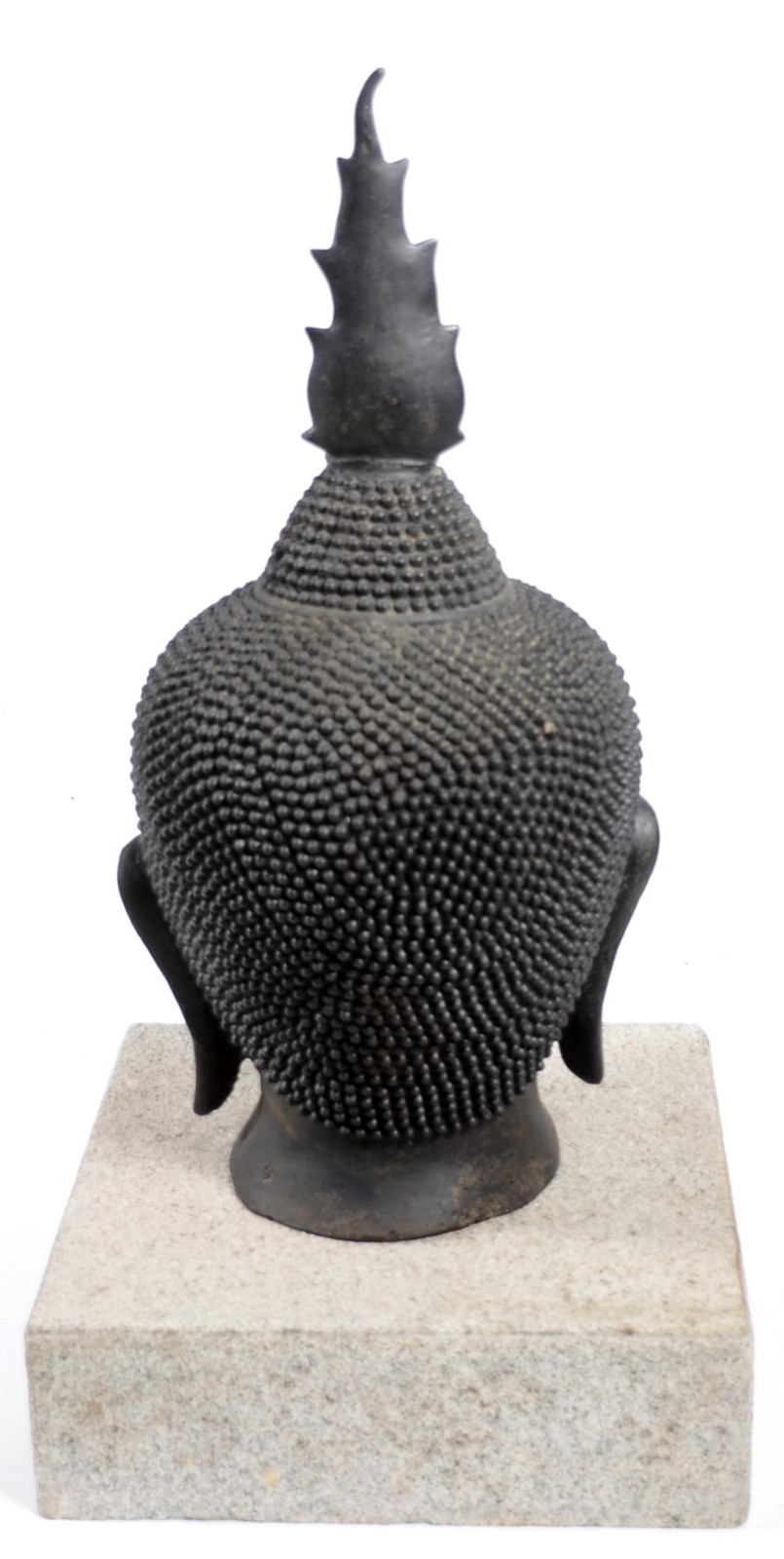 Escultura oriental de metal representando Cabeça de Budha, base de... - foto 4 de 5