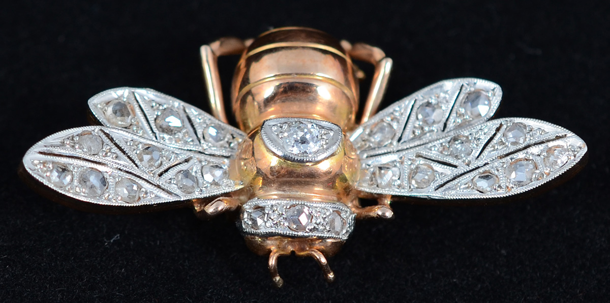 Broche abelha de ouro 18 k, diamantes nosette e um brilhante ao... - foto 2 de 2