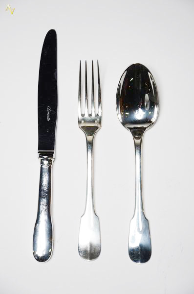 CHRISTOFLE - Faqueiro de metal espessurado a prata, modelo CLUNY... - foto 2 de 2