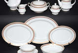 Aparelho de jantar, chá e café de porcelana Nor... - Aparelho de jantar, chá e café de porcelana Noritake, sendo: 24 pratos rasos, 12 pratos de sopa, 12 pratos para pão, sopeira, molheira, 4 traves...