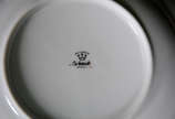 Serviço de porcelana Schimidt composto de  6 pr... - Serviço de porcelana Schimidt composto de  6 pratos rasos , 6 fundos , 6 sobremesa , 6 xícaras de chá com pires , bule , leiteira , açucareiro e...