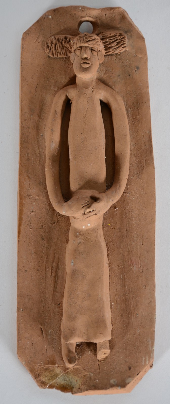Arte popular - Fragmento de barro cozido. Pequenos desgastes. - foto 1 de 3