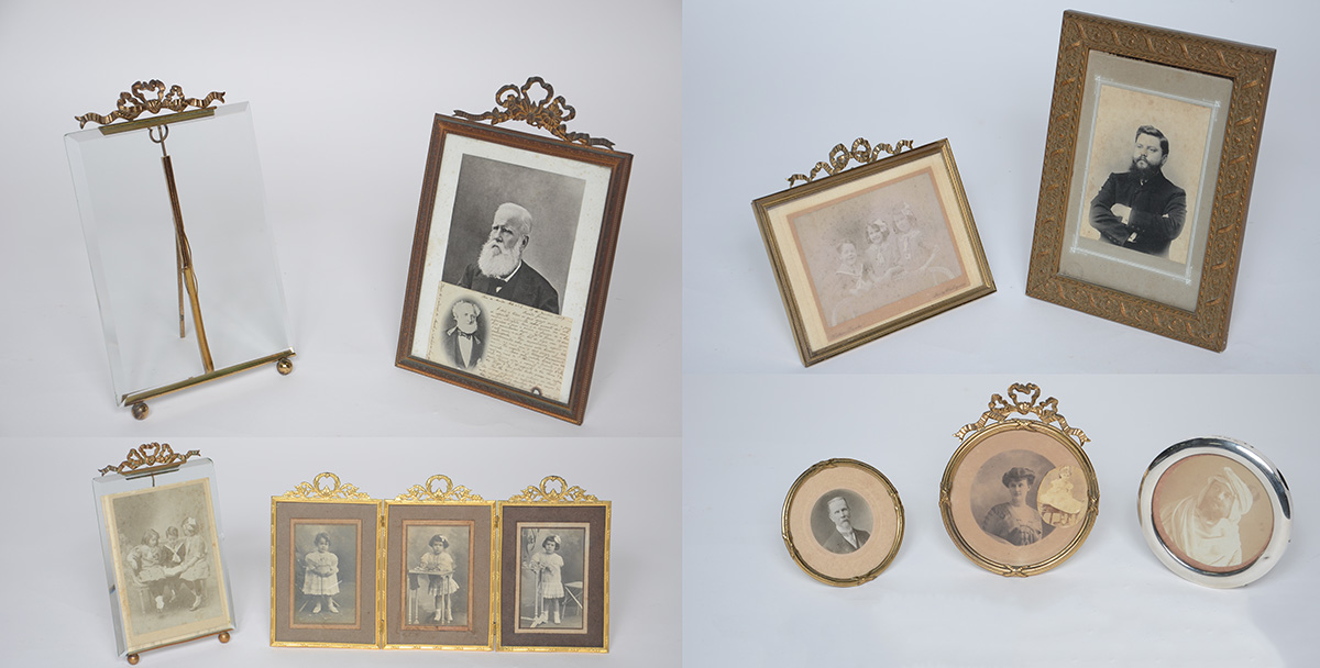 Conjunto com 13 antigos porta retratos de metal dourado, diversos...