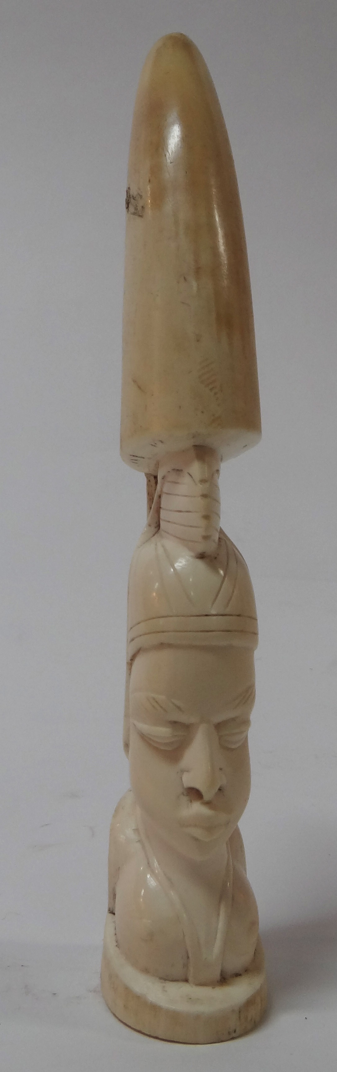 Cabeça de marfim - foto 3 de 3