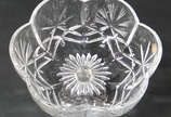 Fruteira em cristal Tcheco lapidado, borda em g... - Fruteira em cristal Tcheco lapidado, borda em gomos