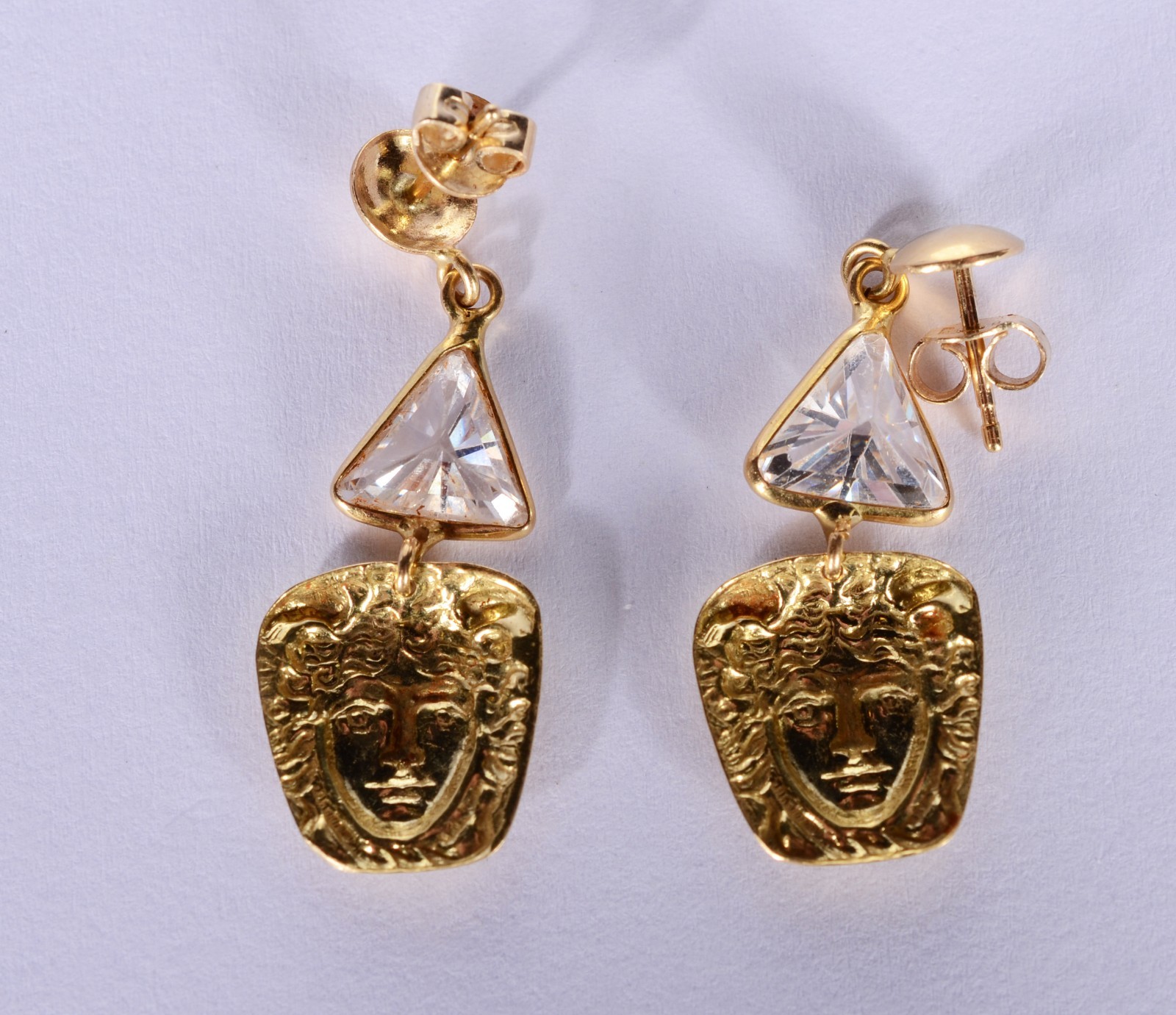 Par de brincos de ouro 18 k., estilo Versace (Por motivos de... - foto 1 de 4