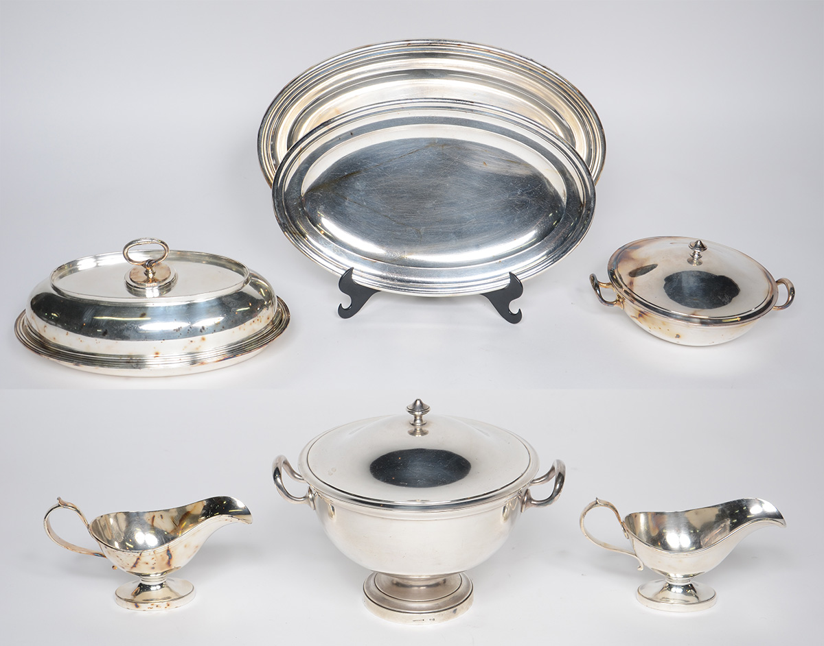 Baixela de jantar de metal prateado BOULENGER, composta de sopeira, 2...
