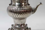 Samovar de metal prateado, estilo ingles. - Samovar de metal prateado, estilo ingles.