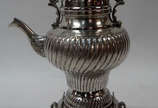 Samovar de metal prateado, estilo ingles. - Samovar de metal prateado, estilo ingles.