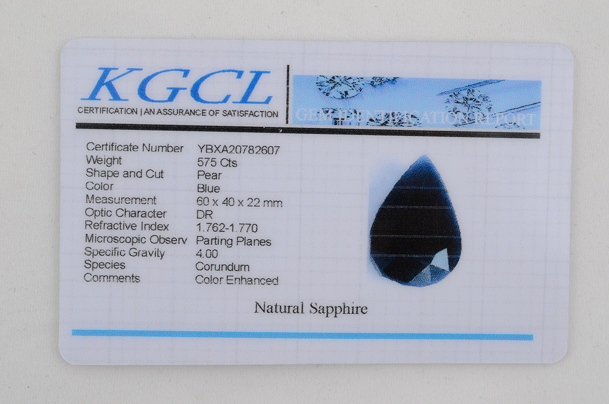Natural Sapphire, color Blue, lapidação gota de aproximadamente 575,0... - foto 2 de 2