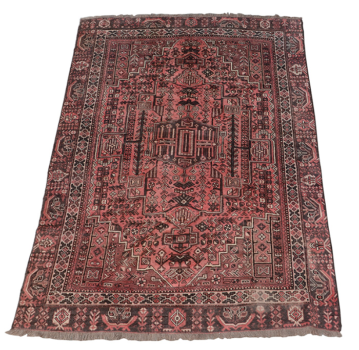 Tapete Shiraz. Medidas 1,80 x 2,60 m.