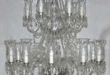 Excepcional Lustre de cristal com pingentes lap... - Excepcional Lustre de cristal com pingentes lapidados, 12 braços na parte inferior e 6 na parte superior.

 